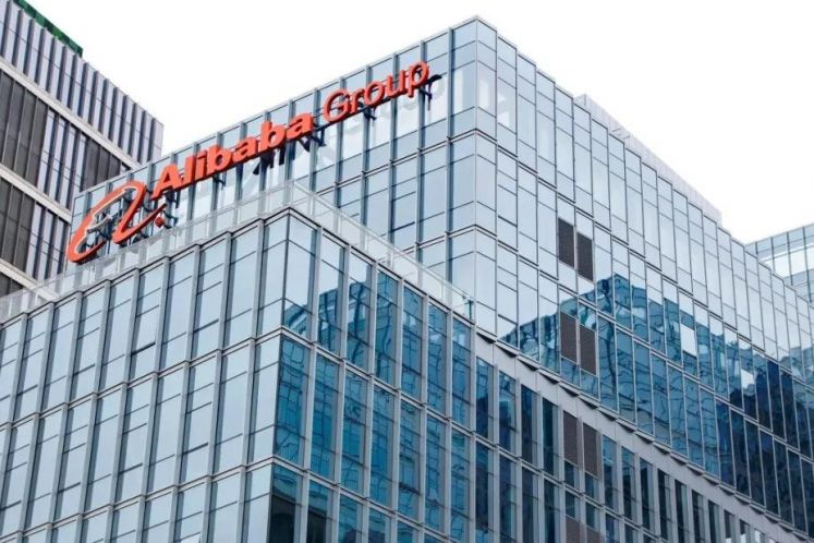 群敵環(huán)伺，阿里從“攻城略地”到“以守為攻”