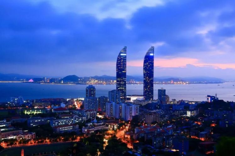 “廈門外貿(mào)巨頭”新增230億借款，940億債務(wù)壓頂風(fēng)險激增